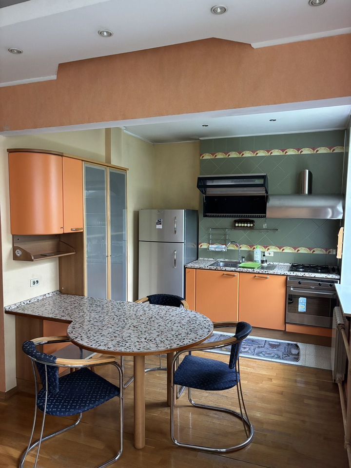 3-комнатная квартира, 90 м² — фото 2