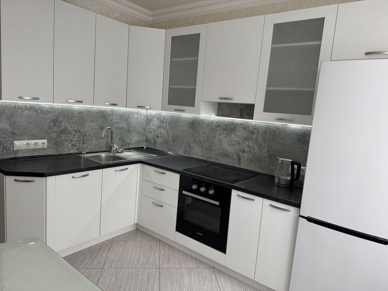2-комнатная квартира, 55 м² — фото 1