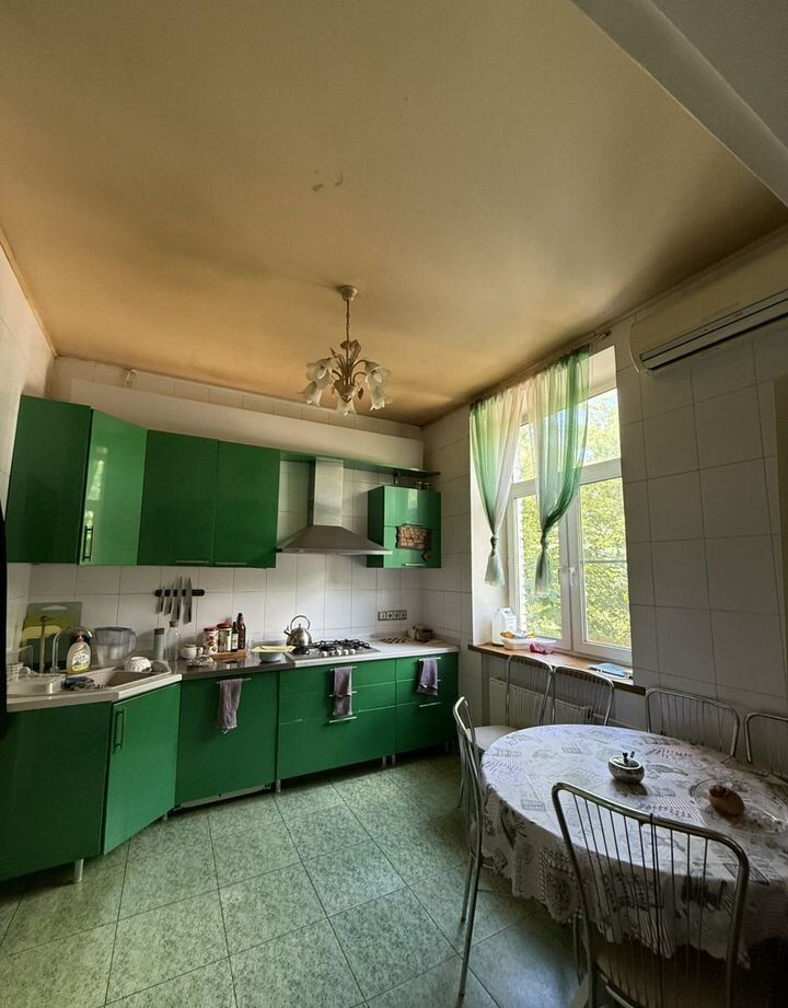 4-комнатная квартира, 100 м² — фото 1