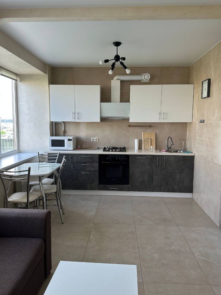 2-комнатная квартира, 51 м² — фото 1