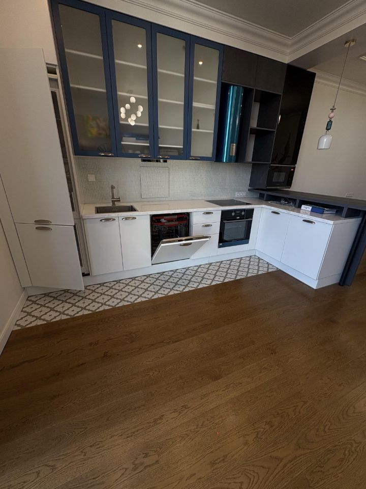5-комнатная квартира, 150 м² — фото 1