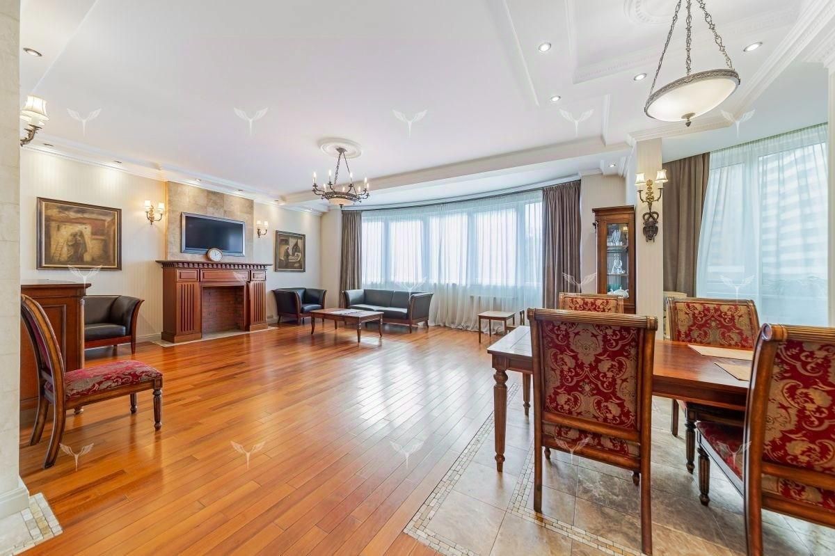 3-комнатная квартира, 145 м² — фото 1