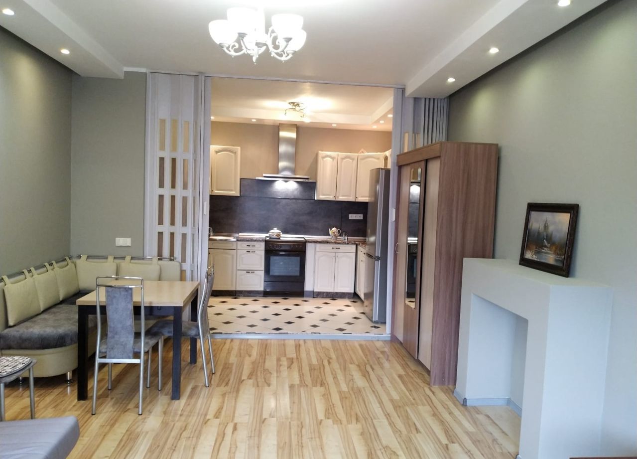2-комнатная квартира, 54 м² — фото 1