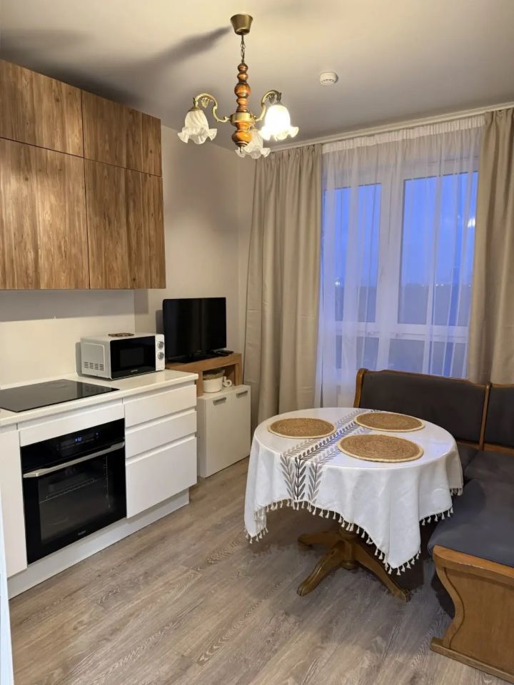 2-комнатная квартира, 60 м² — фото 1