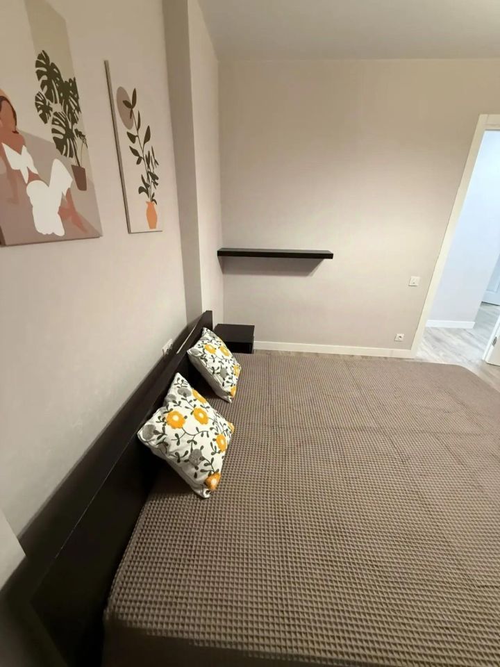 2-комнатная квартира, 60 м² — фото 2
