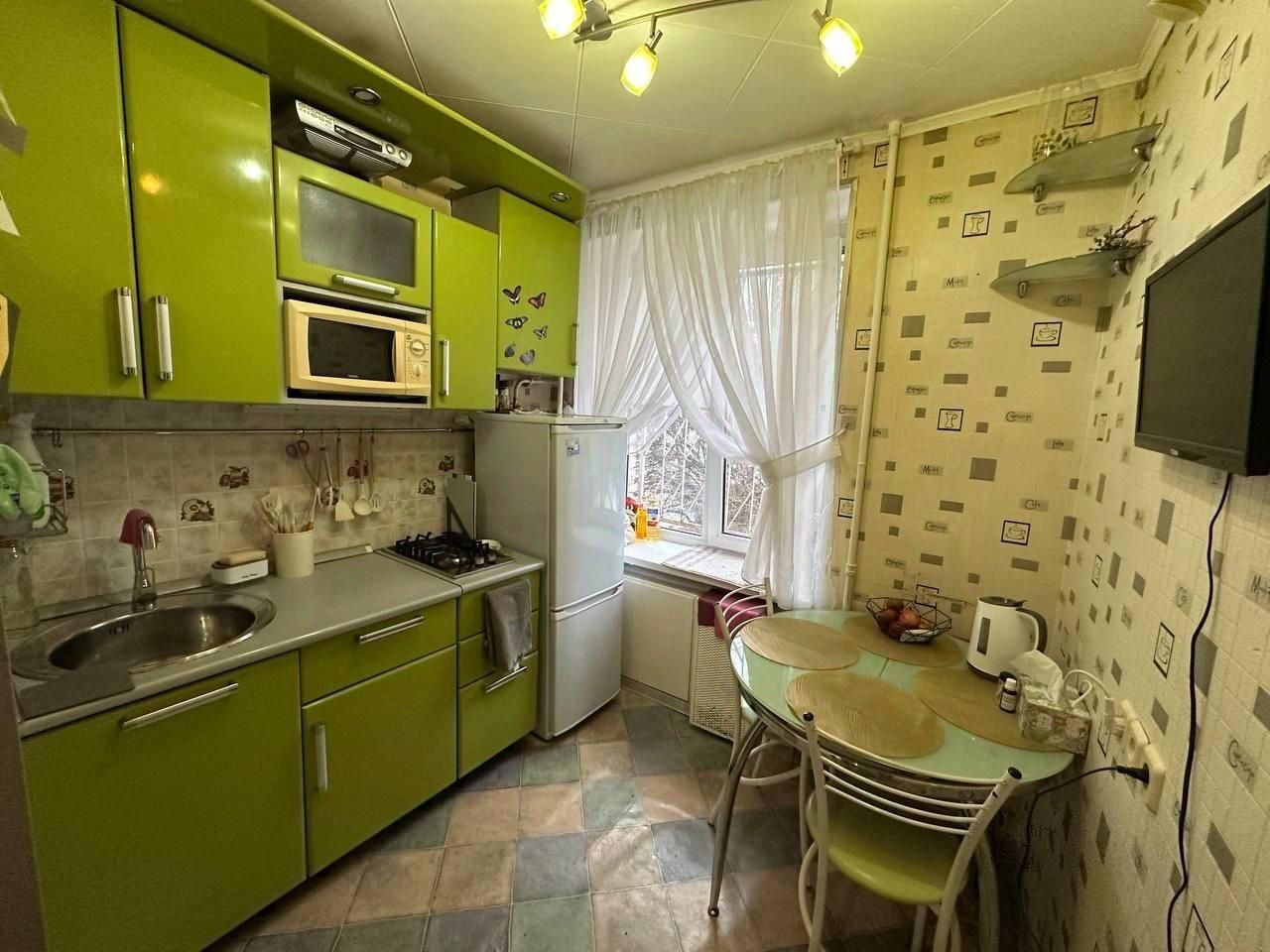 1-комнатная квартира, 35 м² — фото 1