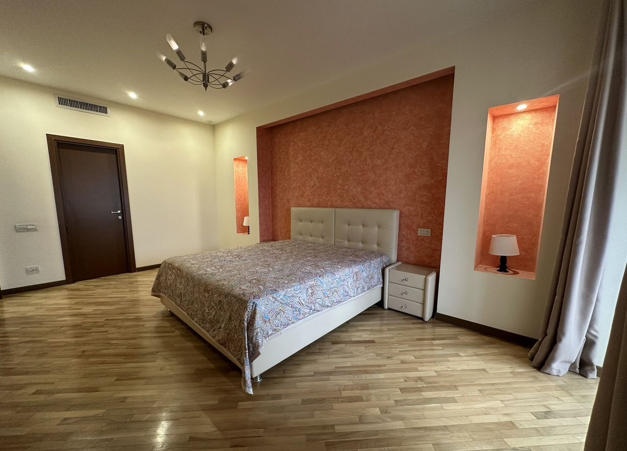 3-комнатная квартира, 200 м² — фото 5