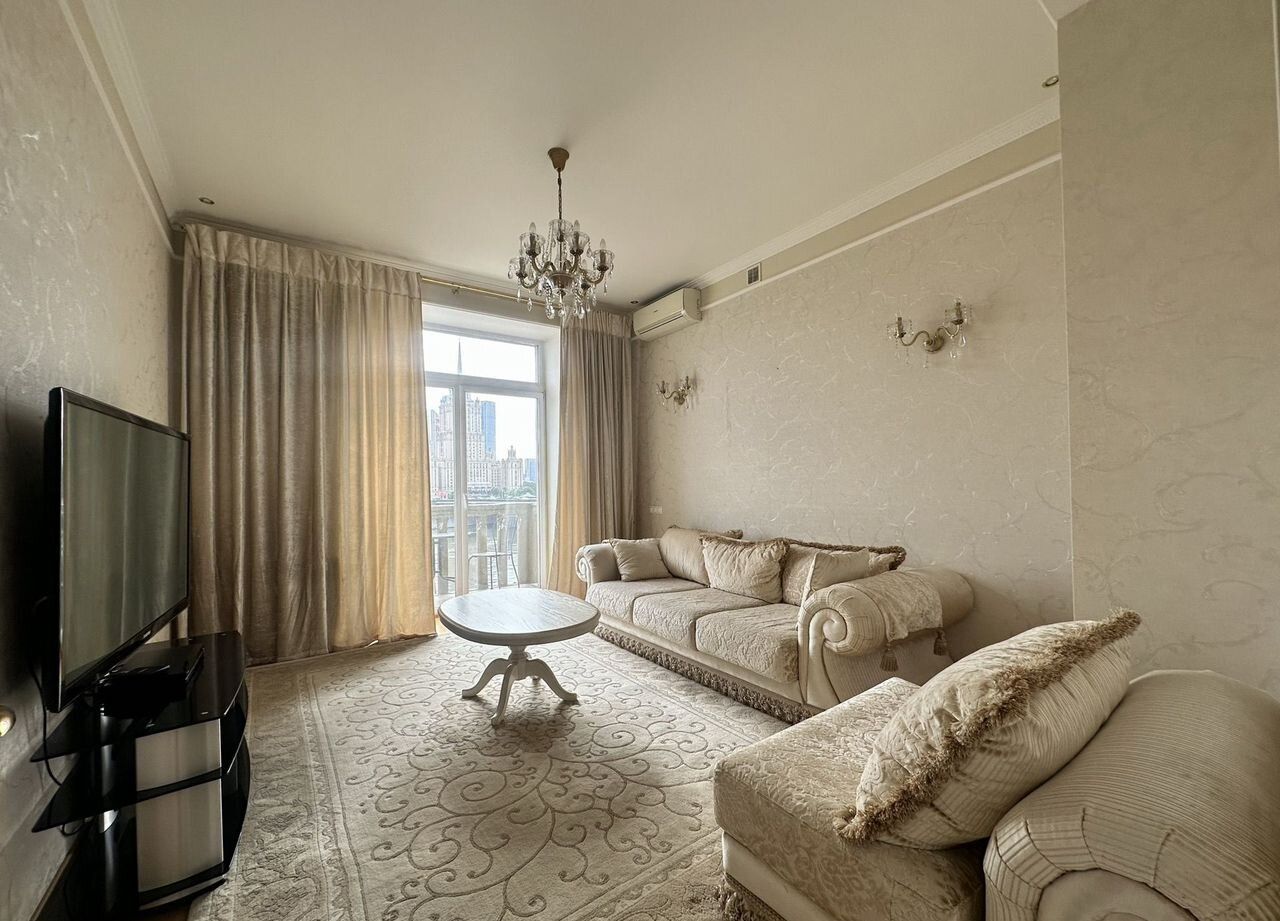 2-комнатная квартира, 67,8 м² — фото 1