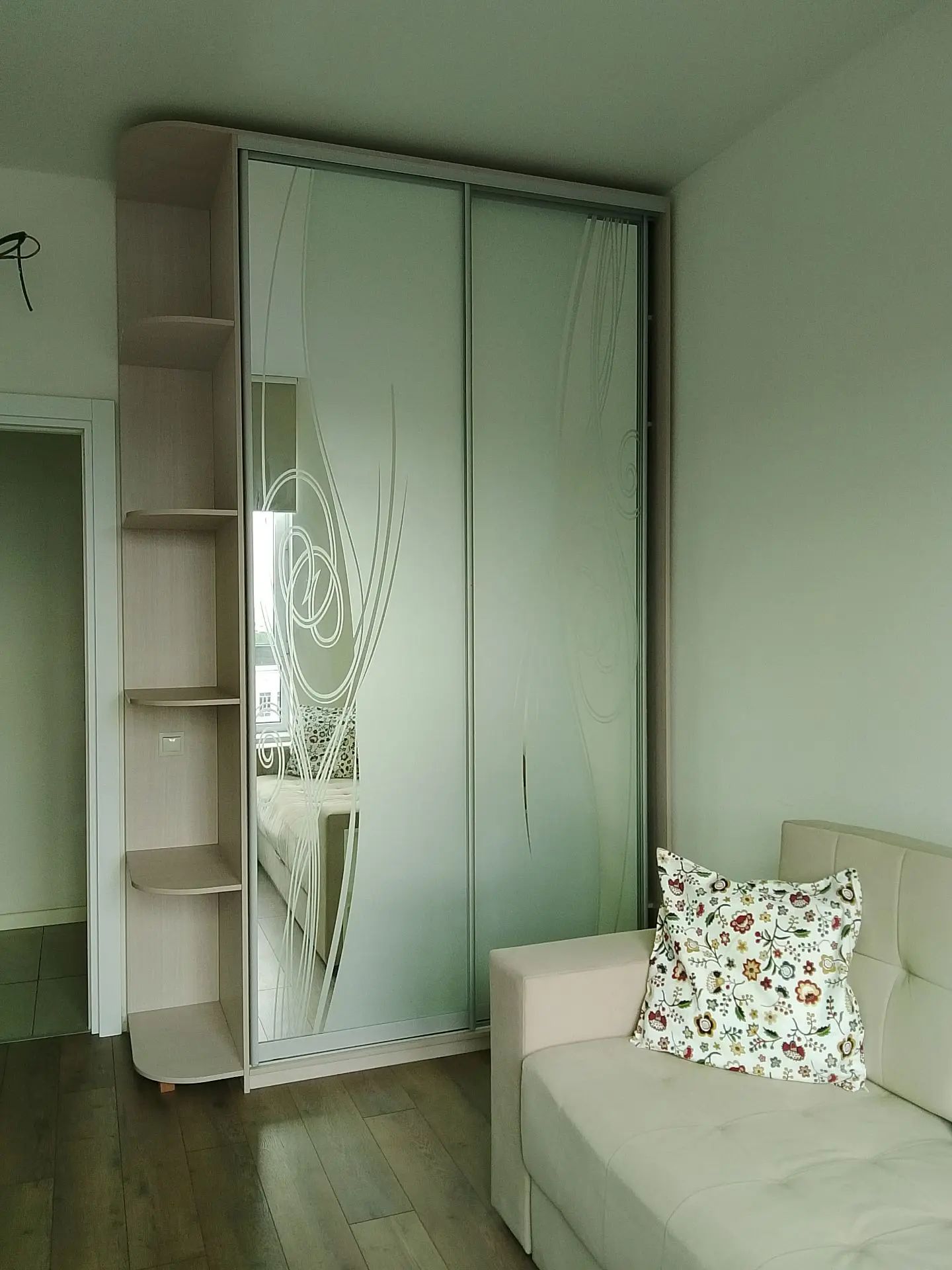 2-комнатная квартира, 57 м² — фото 2
