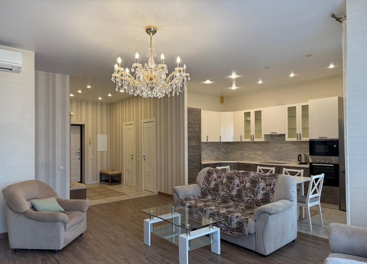 3-комнатная квартира, 95 м² — фото 1