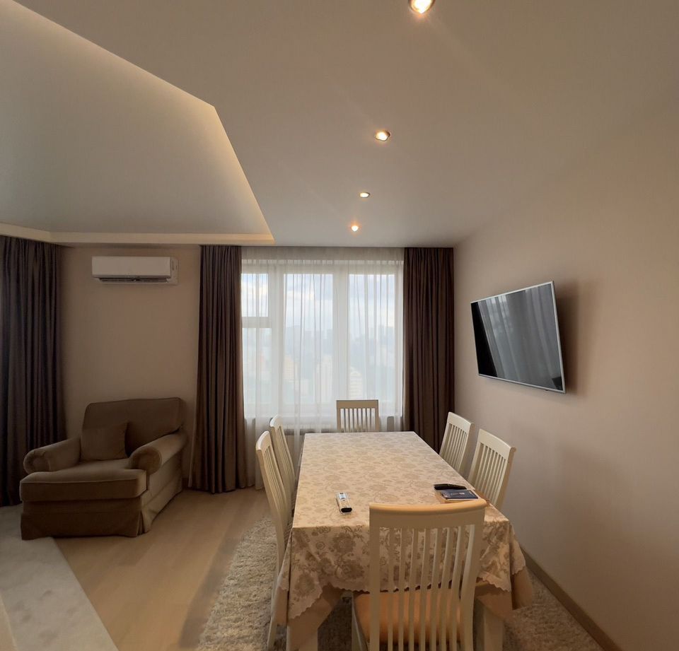 2-комнатная квартира, 55 м² — фото 3