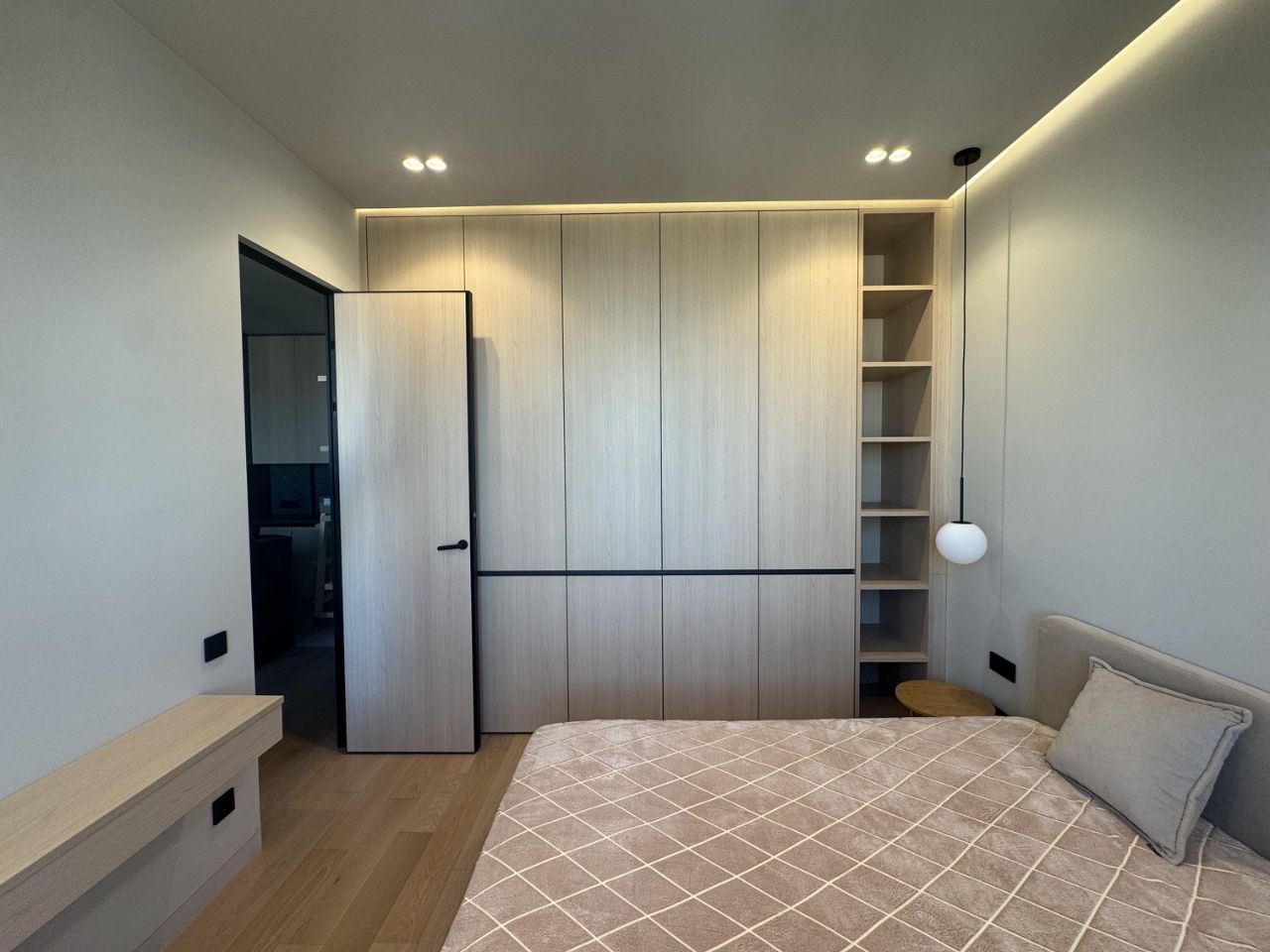 1-комнатная квартира, 42 м² — фото 4