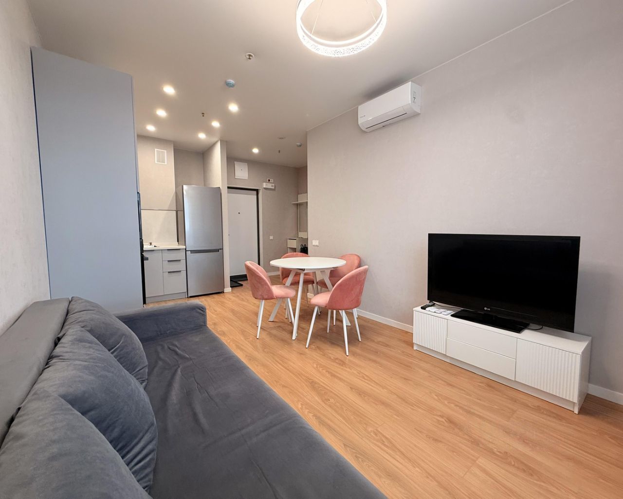 3-комнатная квартира, 55 м² — фото 1