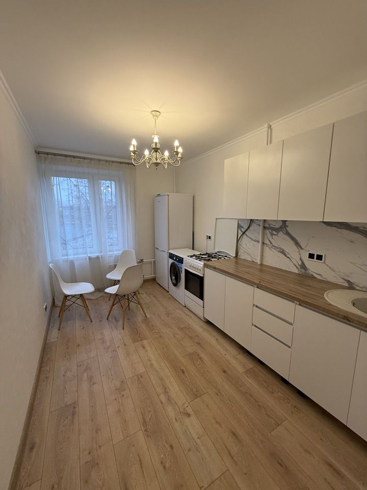 1-комнатная квартира, 35 м² — фото 1