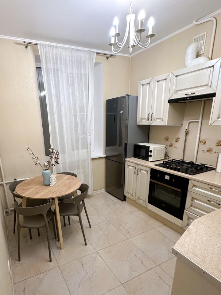 2-комнатная квартира, 55 м² — фото 8