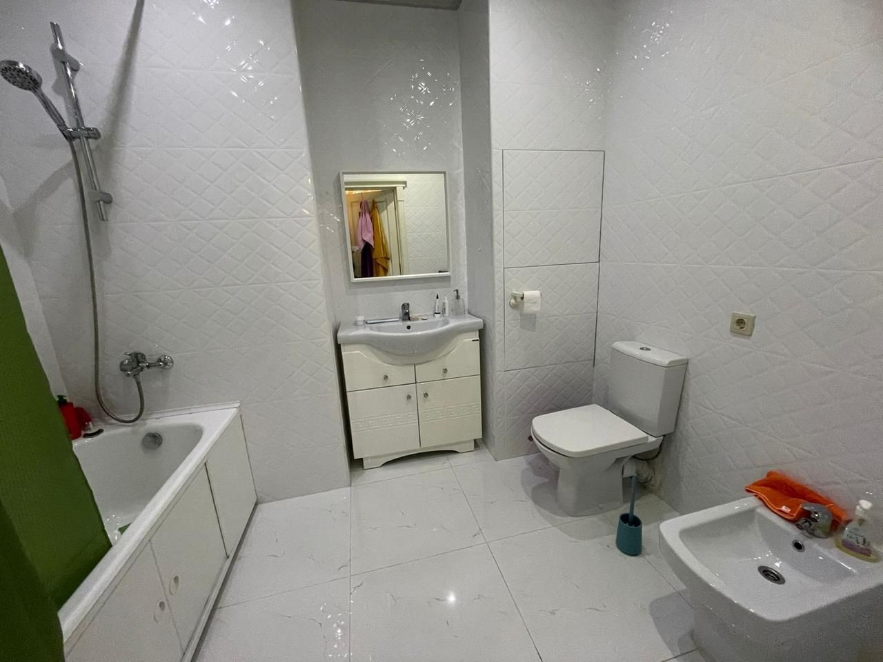 2-комнатная квартира, 74 м² — фото 3