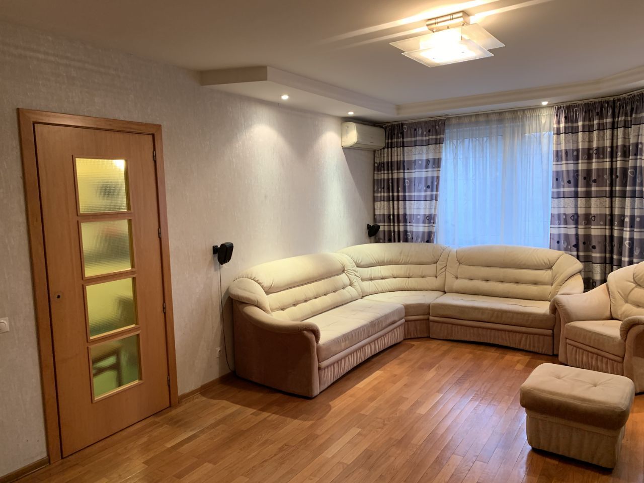 1-комнатная квартира, 55 м² — фото 1