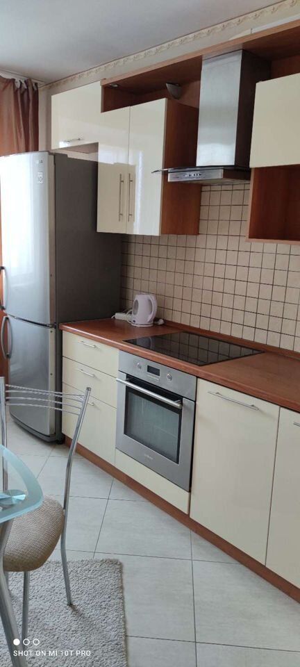 2-комнатная квартира, 56 м² — фото 1