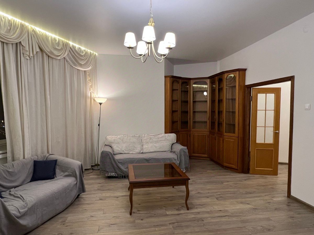 2-комнатная квартира, 70 м² — фото 1