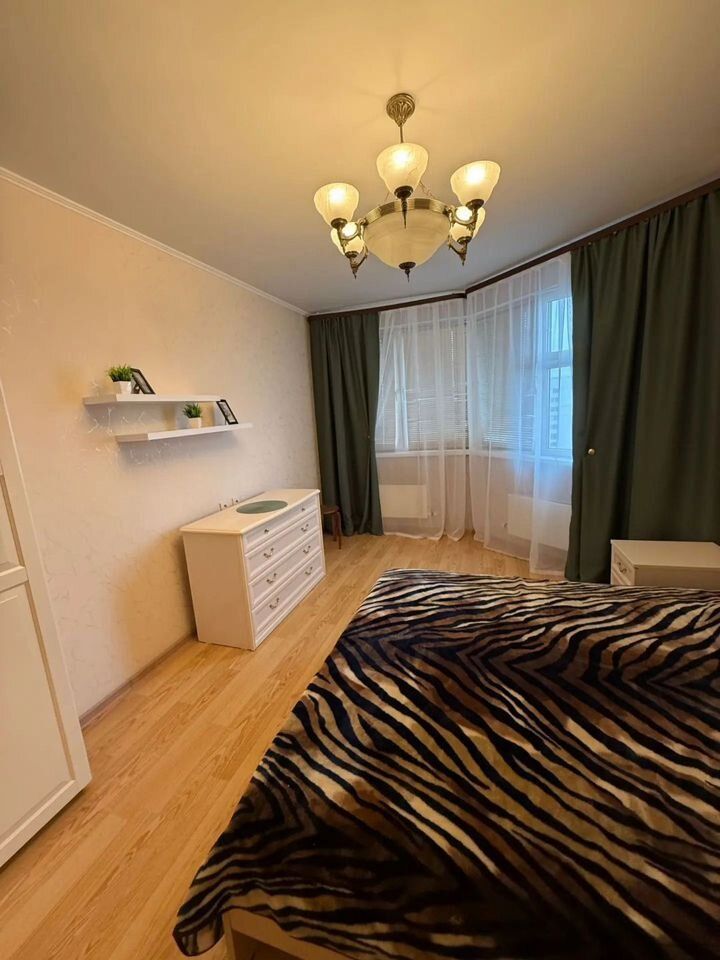 1-комнатная квартира, 42 м² — фото 2