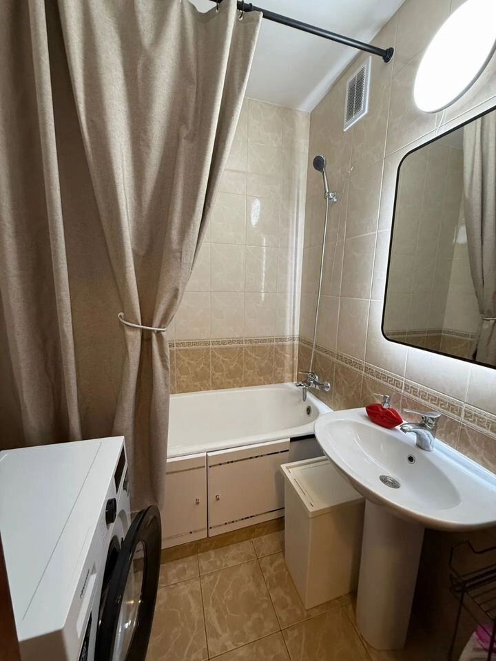1-комнатная квартира, 42 м² — фото 8