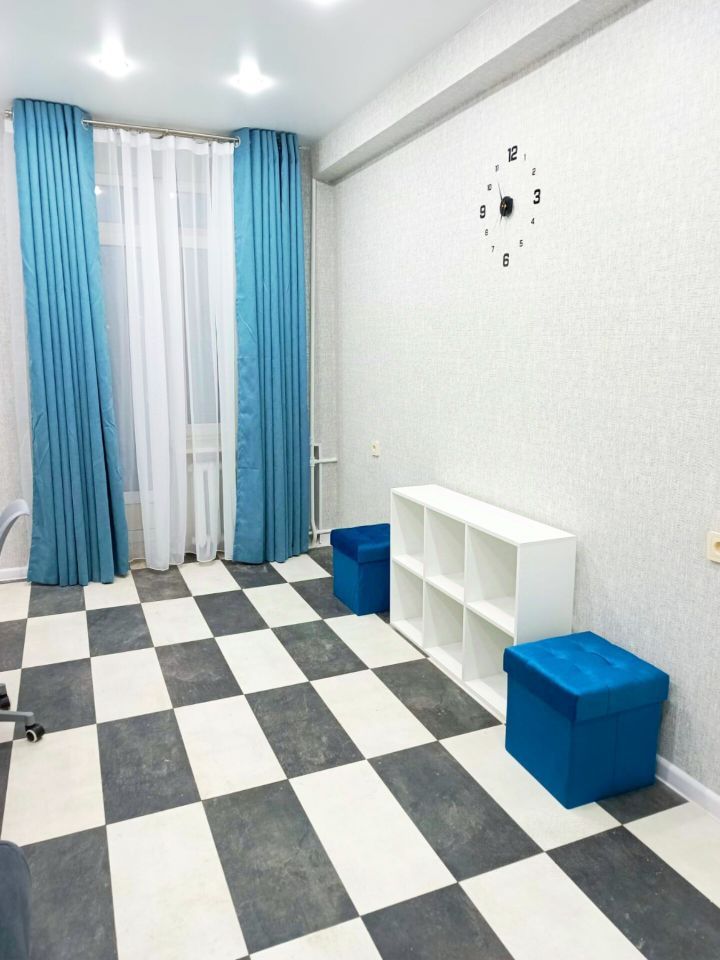 3-комнатная квартира, 76 м² — фото 1