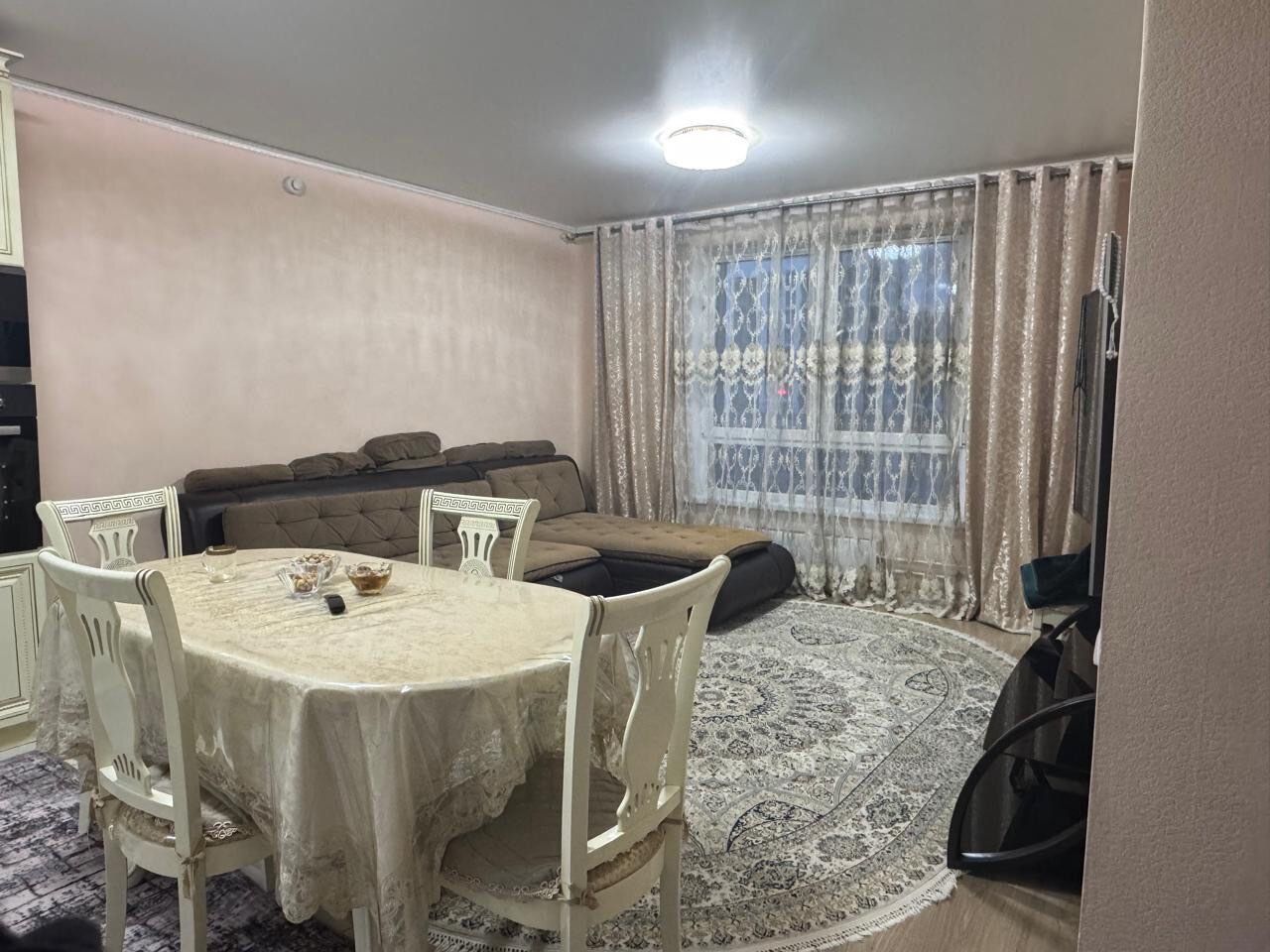1-комнатная квартира, 49 м² — фото 2
