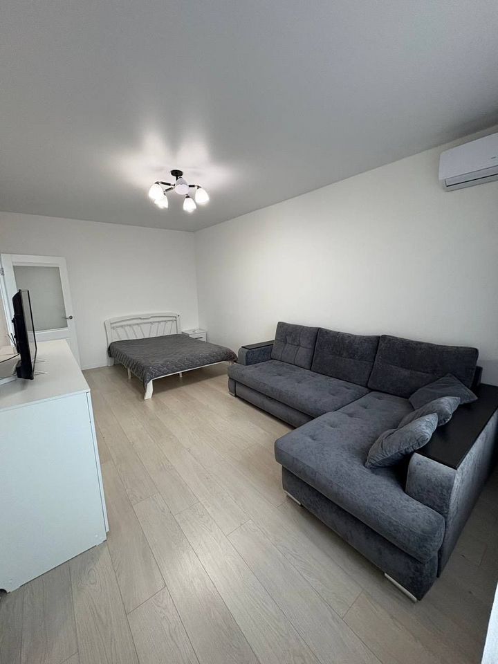 1-комнатная квартира, 42 м² — фото 2