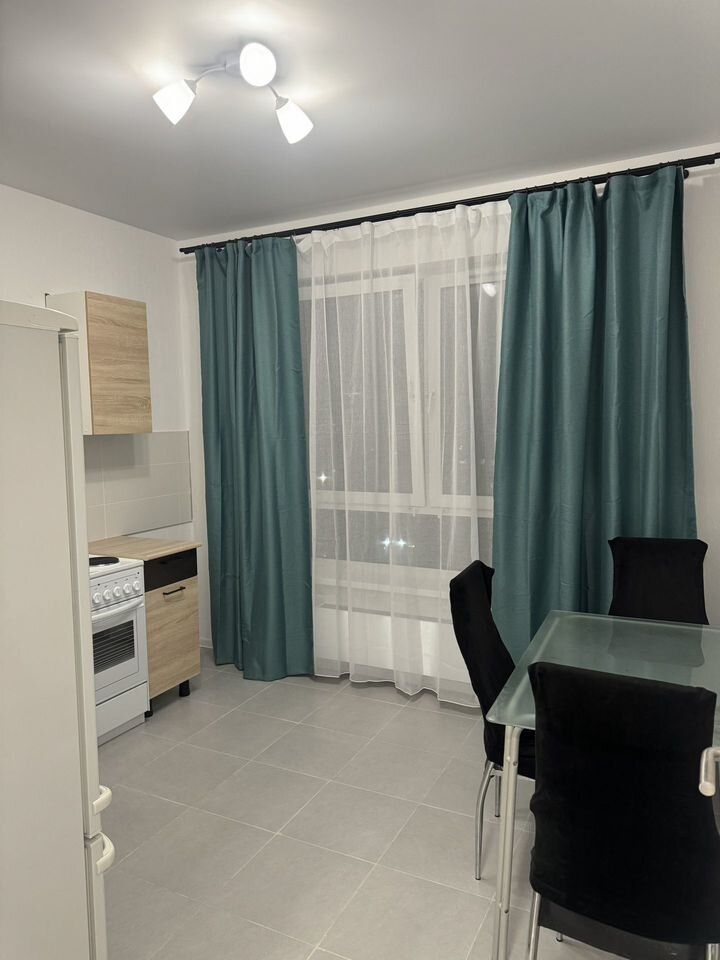 1-комнатная квартира, 45 м² — фото 1