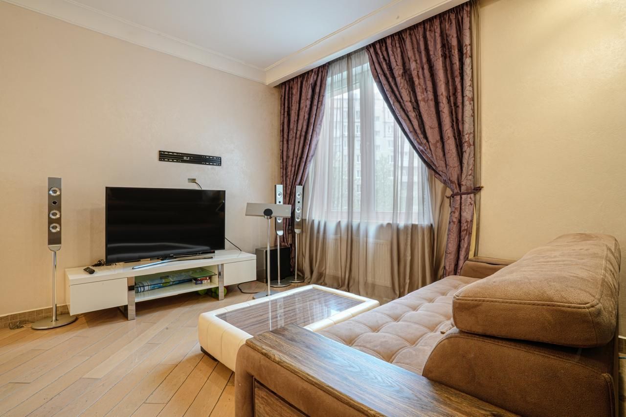 2-комнатная квартира, 88 м² — фото 1
