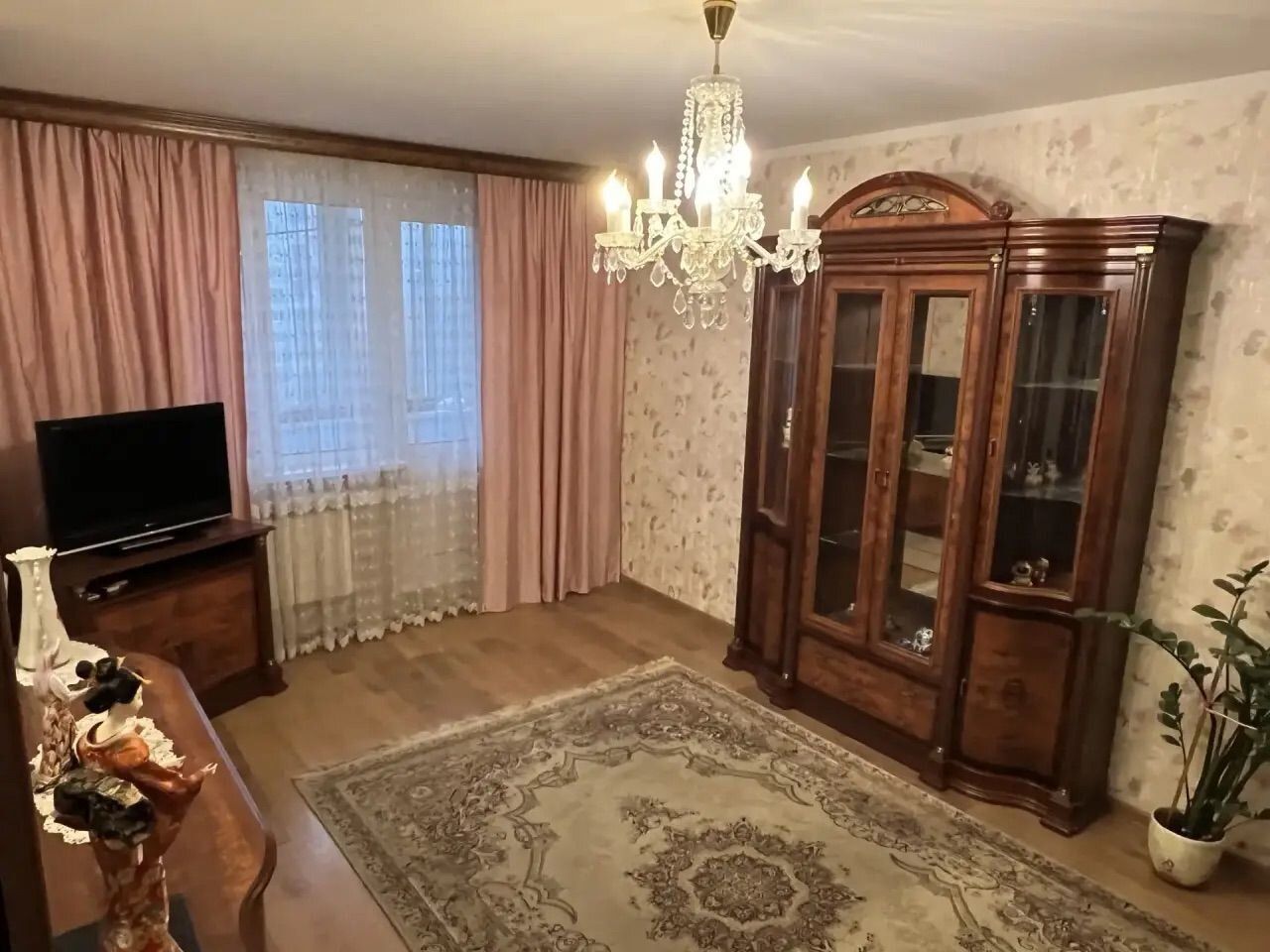 2-комнатная квартира, 55 м² — фото 1
