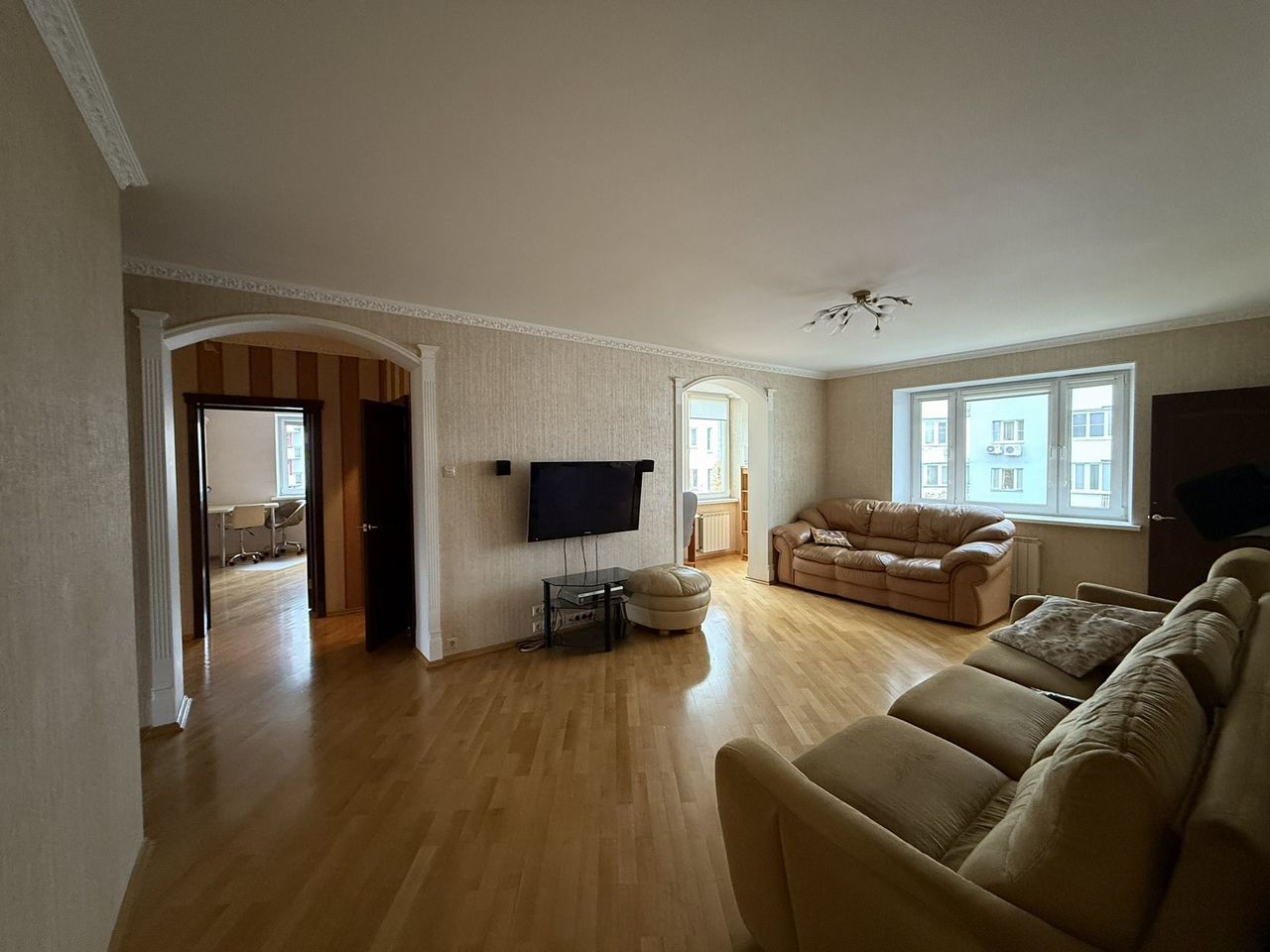 3-комнатная квартира, 146 м² — фото 1