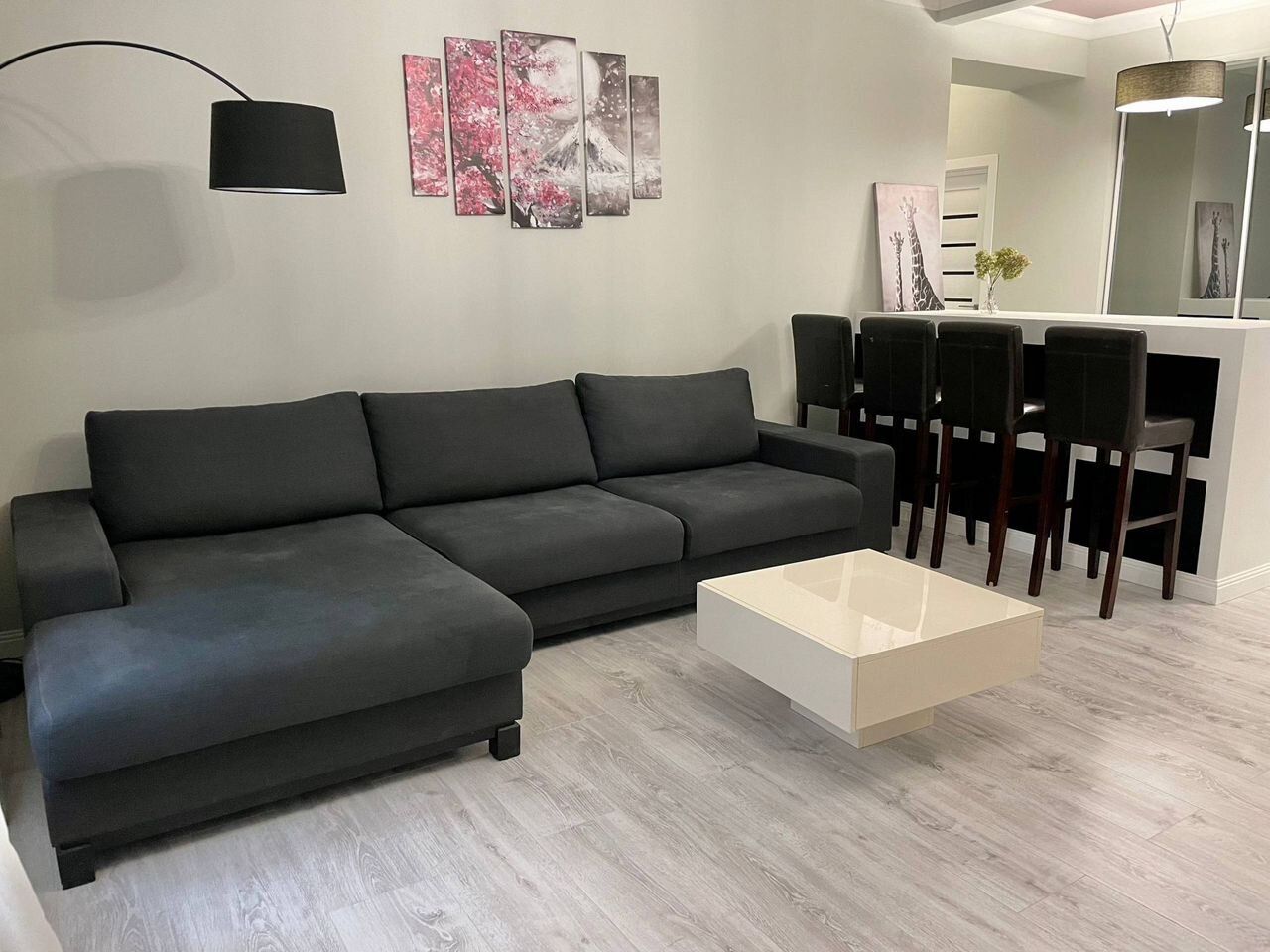 3-комнатная квартира, 90 м² — фото 1
