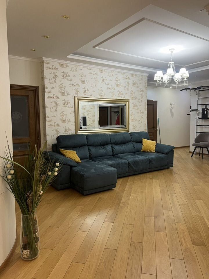 3-комнатная квартира, 117 м² — фото 1