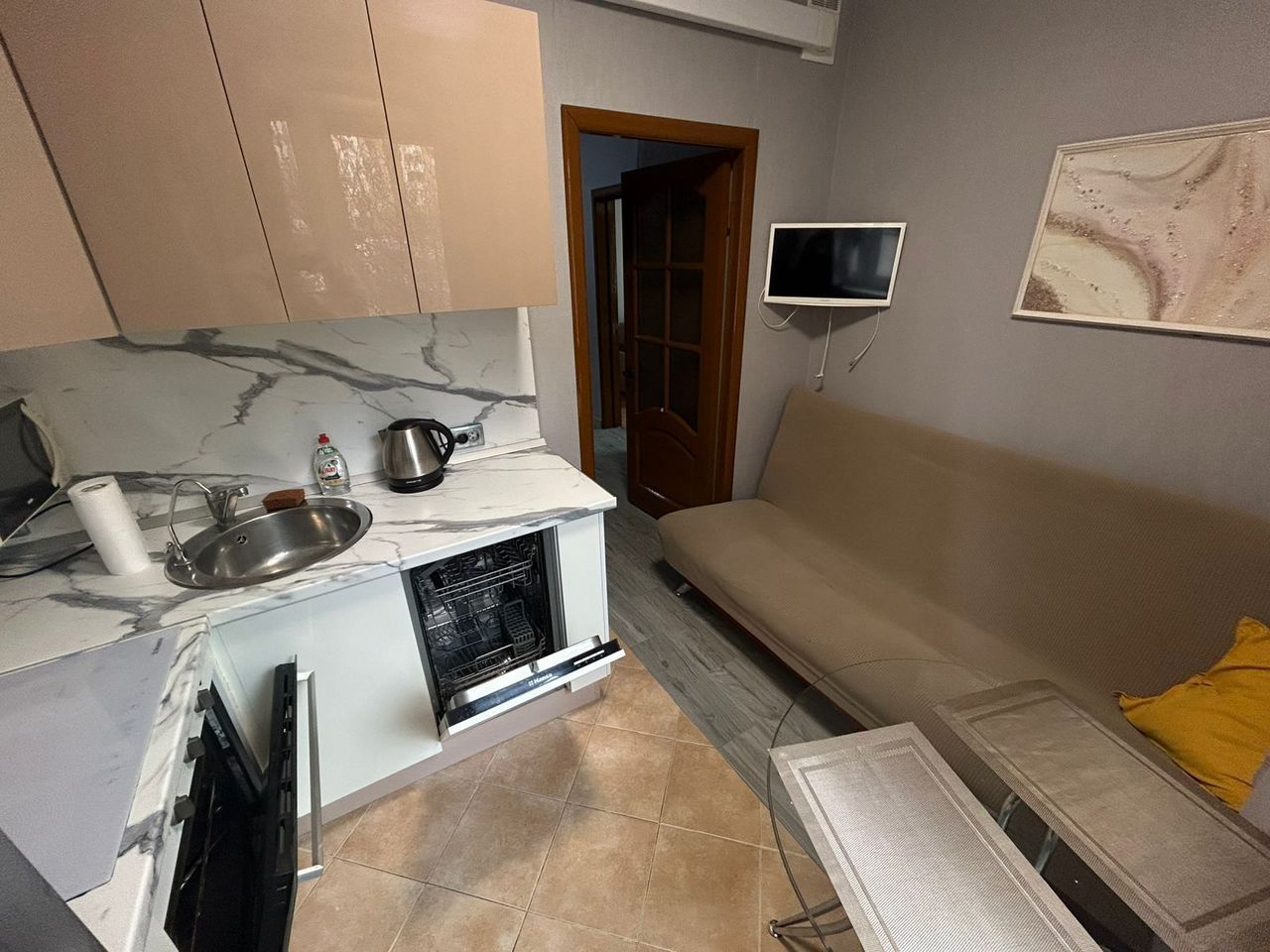 2-комнатная квартира, 37 м² — фото 1