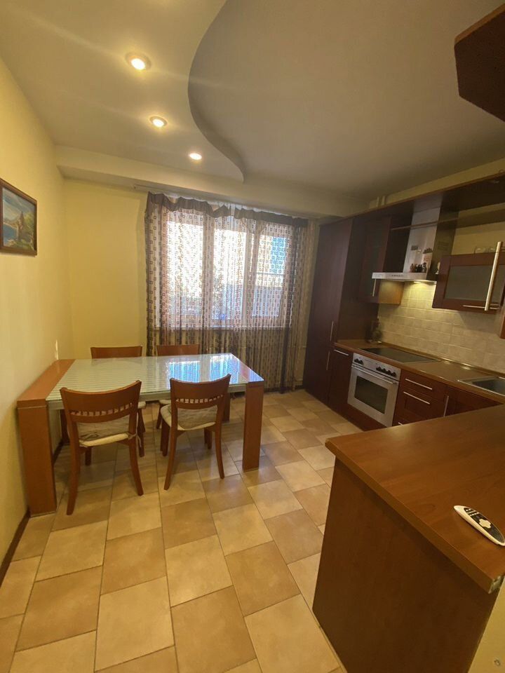 2-комнатная квартира, 60 м² — фото 2