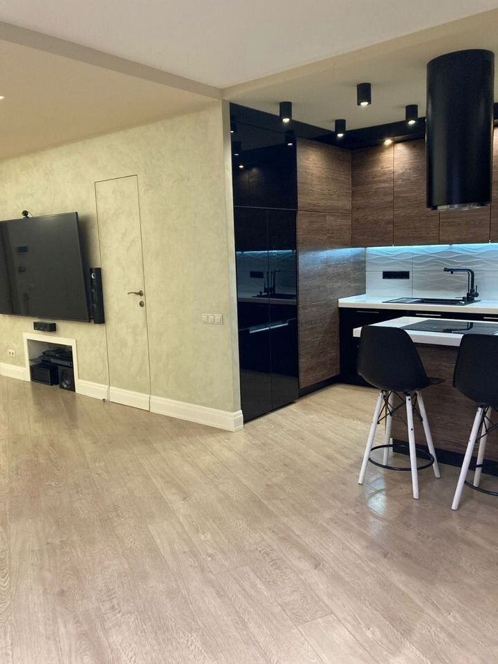 Квартира-студия, 72 м² — фото 1