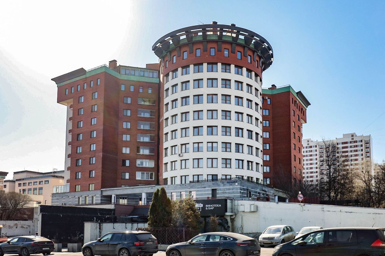 3-комнатная квартира, 140 м² — фото 1