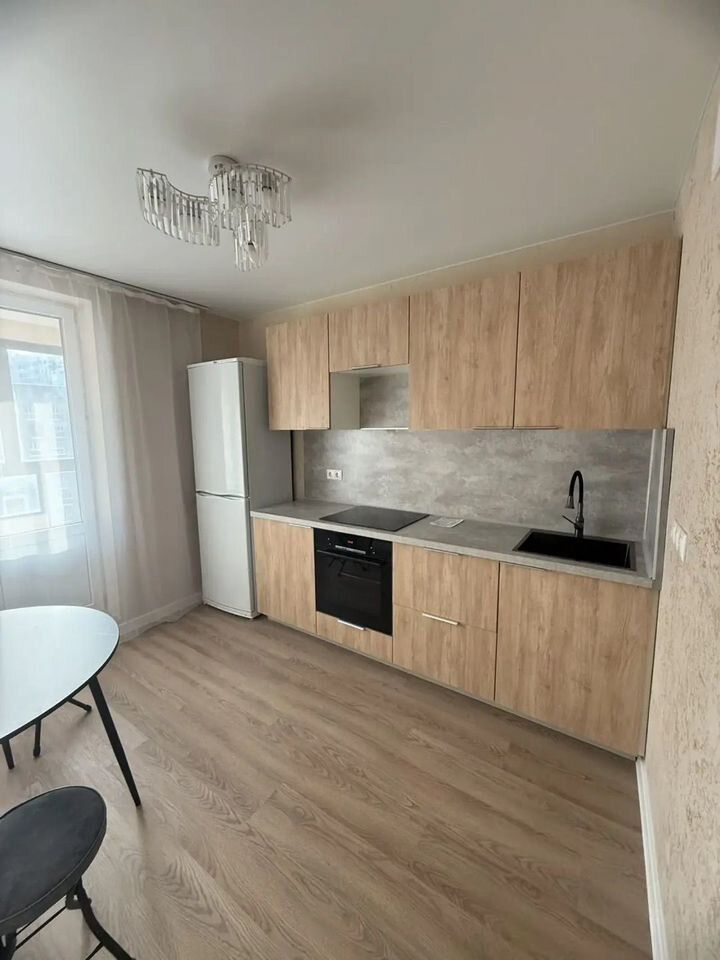 1-комнатная квартира, 42 м² — фото 2