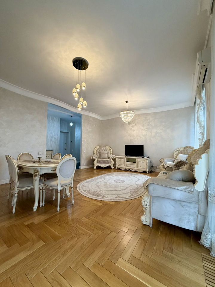 2-комнатная квартира, 74 м² — фото 1