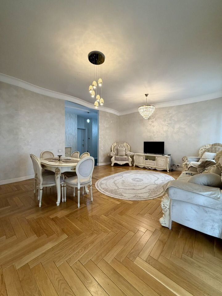 2-комнатная квартира, 74 м² — фото 3