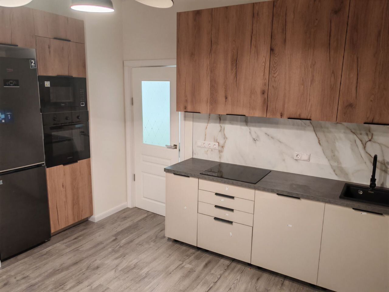 2-комнатная квартира, 77 м² — фото 1