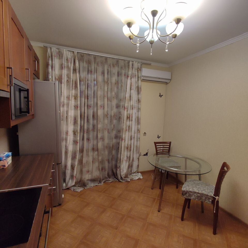 1-комнатная квартира, 50 м² — фото 8