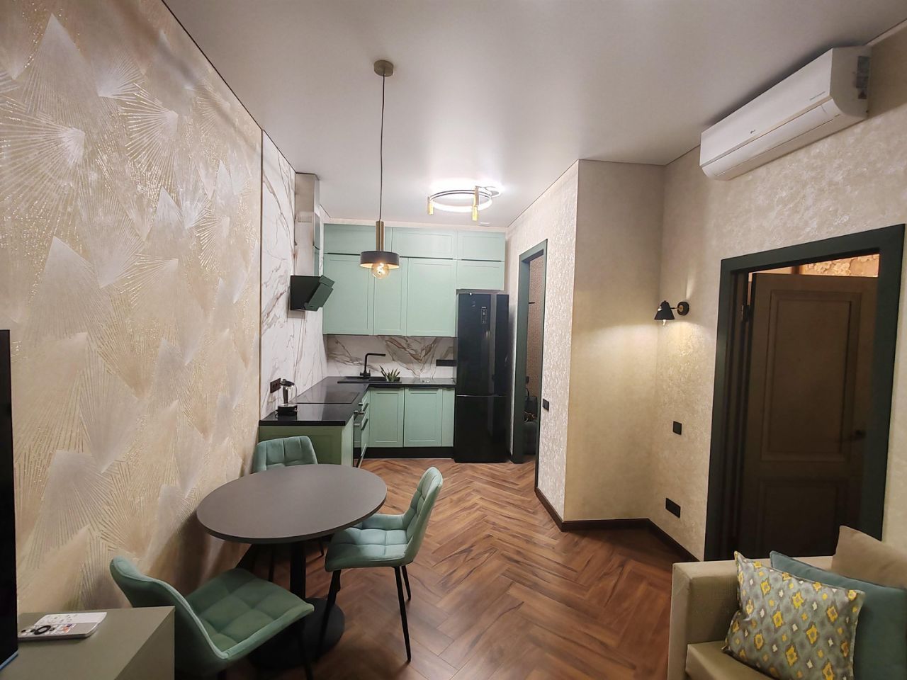 2-комнатная квартира, 42 м² — фото 1