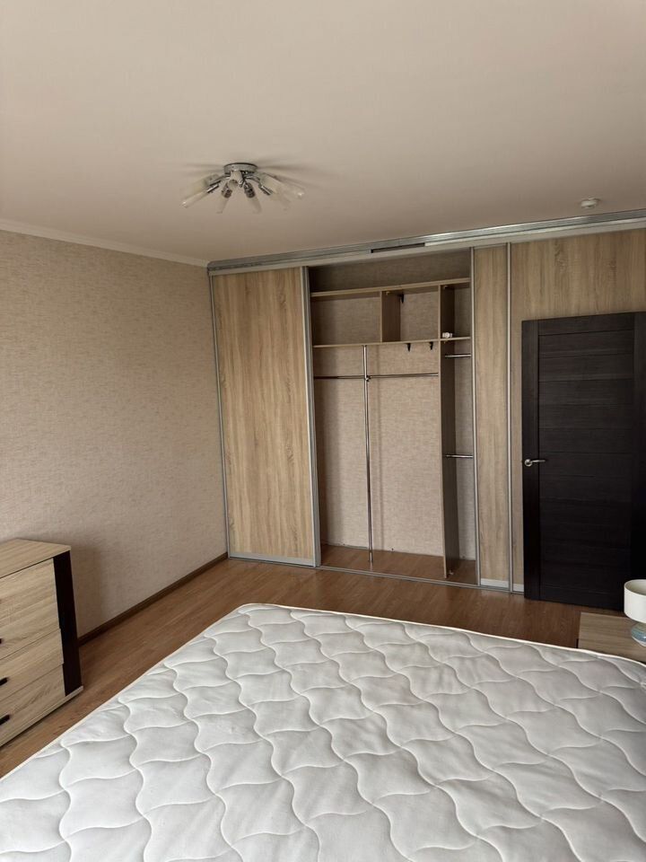 2-комнатная квартира, 56 м² — фото 3