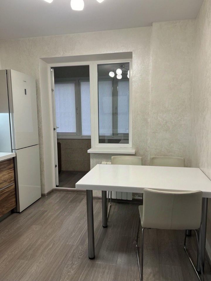 1-комнатная квартира, 52 м² — фото 3