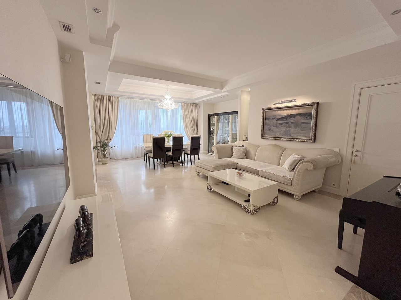 3-комнатная квартира, 130 м² — фото 1