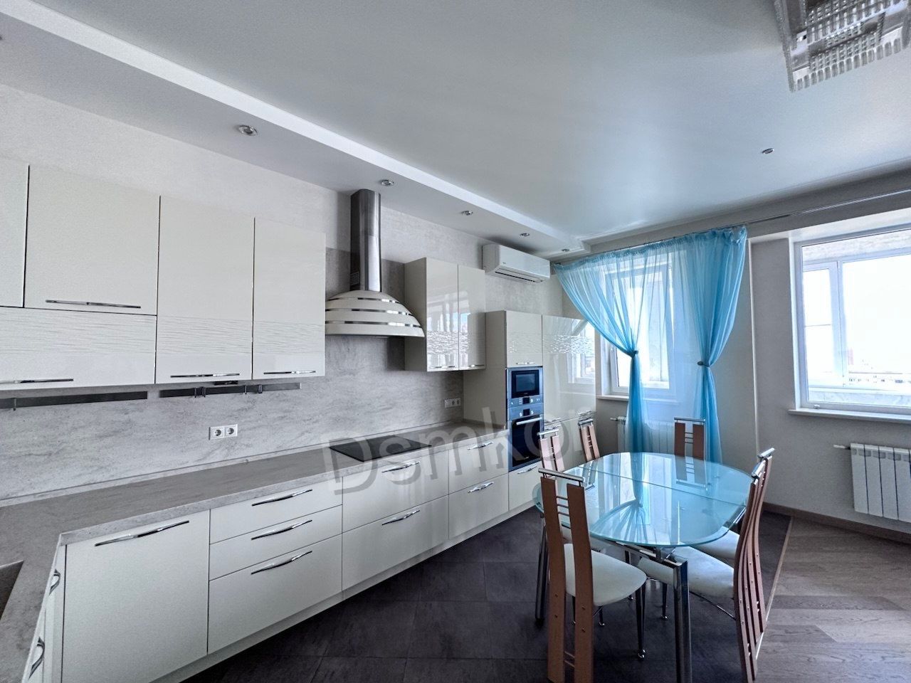 3-комнатная квартира, 133 м² — фото 1