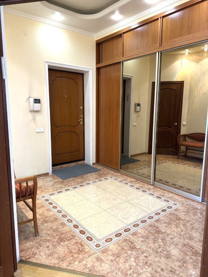 3-комнатная квартира, 135 м² — фото 2