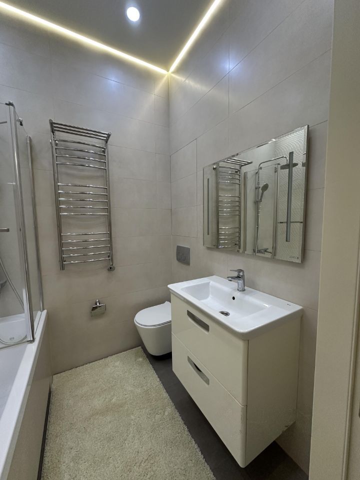 3-комнатная квартира, 77 м² — фото 1